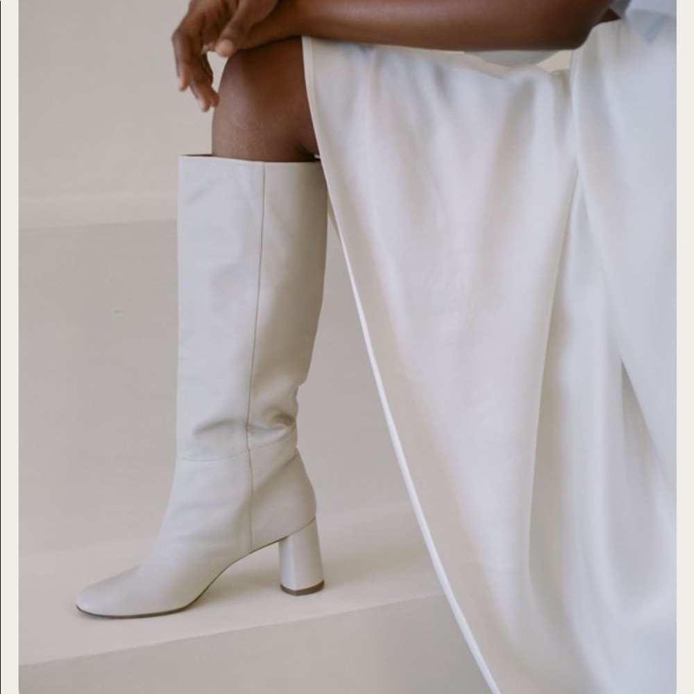 ISO (Not for sale) LOQ Donna boot in Hueso, size 40
